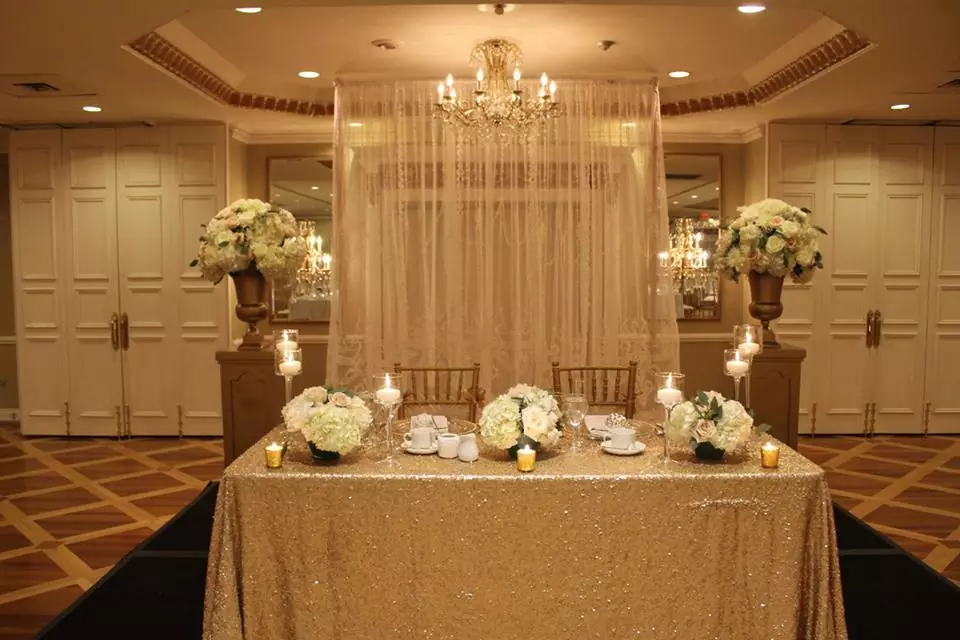 Reception photo at Queen’s Landing