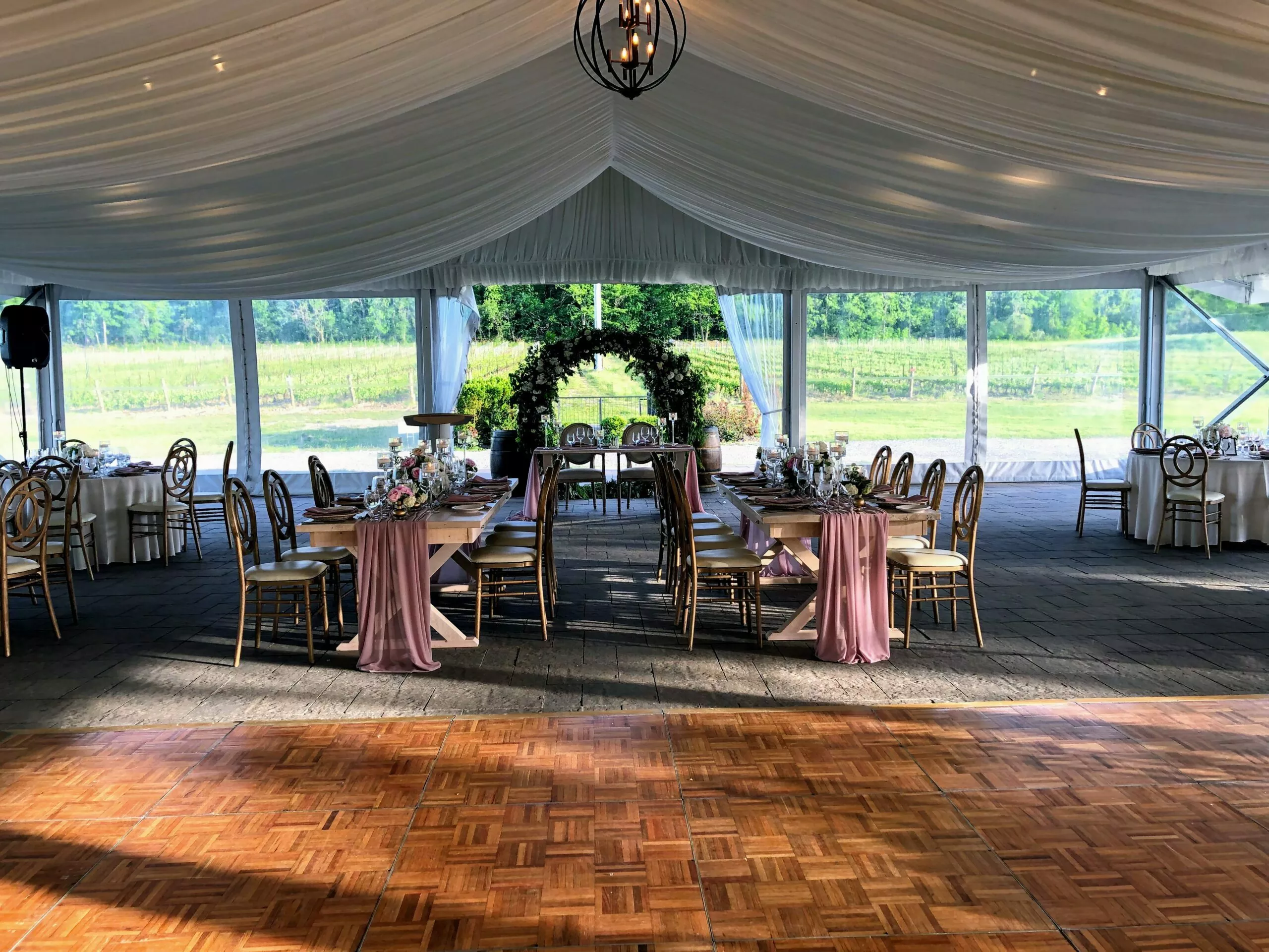 Winery wedding with DJ at Chateau des Charmes estate winery, Niagara